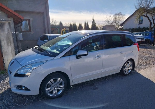 Peugeot 5008 cena 11500 przebieg: 209000, rok produkcji 2011 z Biała małe 466